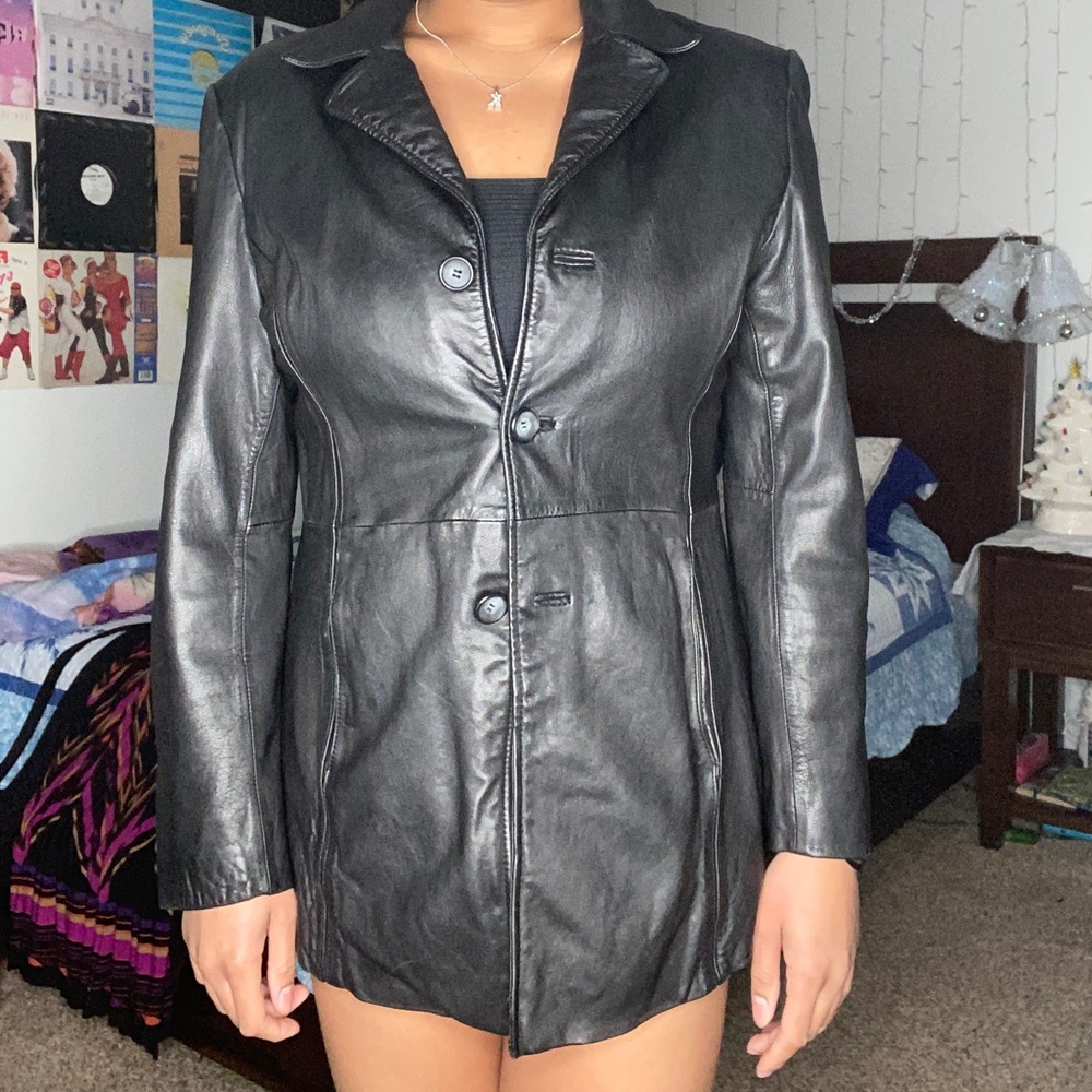 JLC New York Leather Jacket. It is a size large. It is very comfortable to wear.